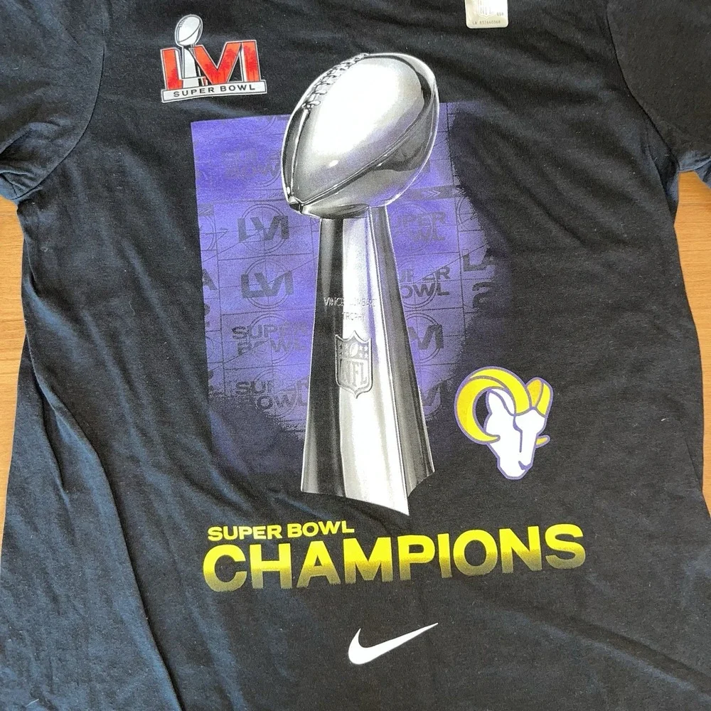 NWOT Youth Nike Los Angeles Rams LA Superbowl T-Shirt Champs Size Medium‎ Black